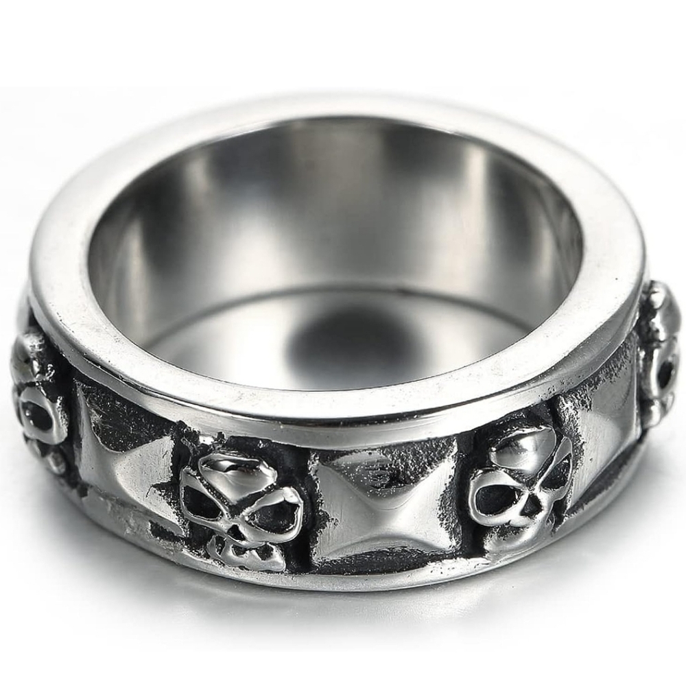 Skull Ring - Picture 5 of 6